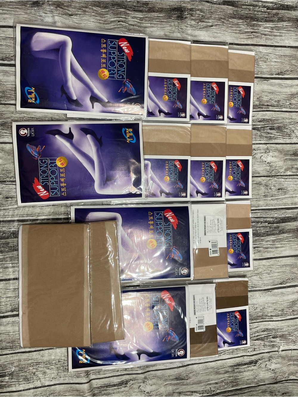 Lot of 15 Pairs of VINTAGE Tights Stockings Nylons Nylon New in Package